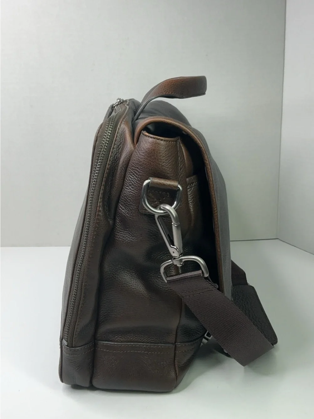 Banana Republic brown leather messenger bag.